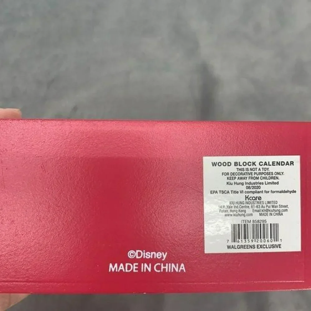 Disney‎ Mickey and Minnie Wood Block Calender